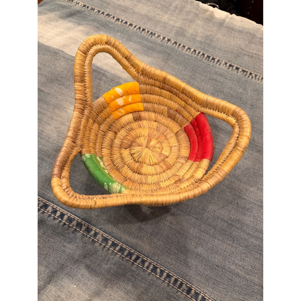 Woven Trinket Dish Decorative Basket with Handle Small Catch All Bowl